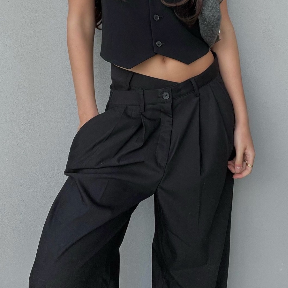 SOURCE UNKNOWN PANTS